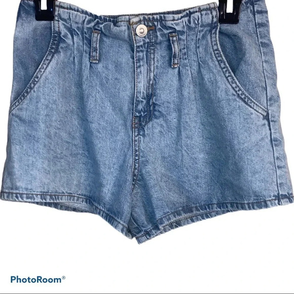 Zara high waisted jeans shorts  Sz S-M - Picture 3 of 11